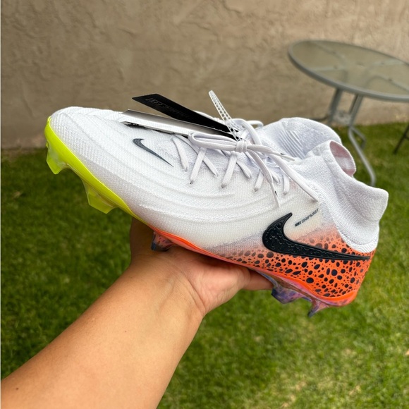 Nike Phantom Luna 2 Elite FG Electric Pack Soccer Cleats HF4839-900 Men’s Sz 12 main image 16